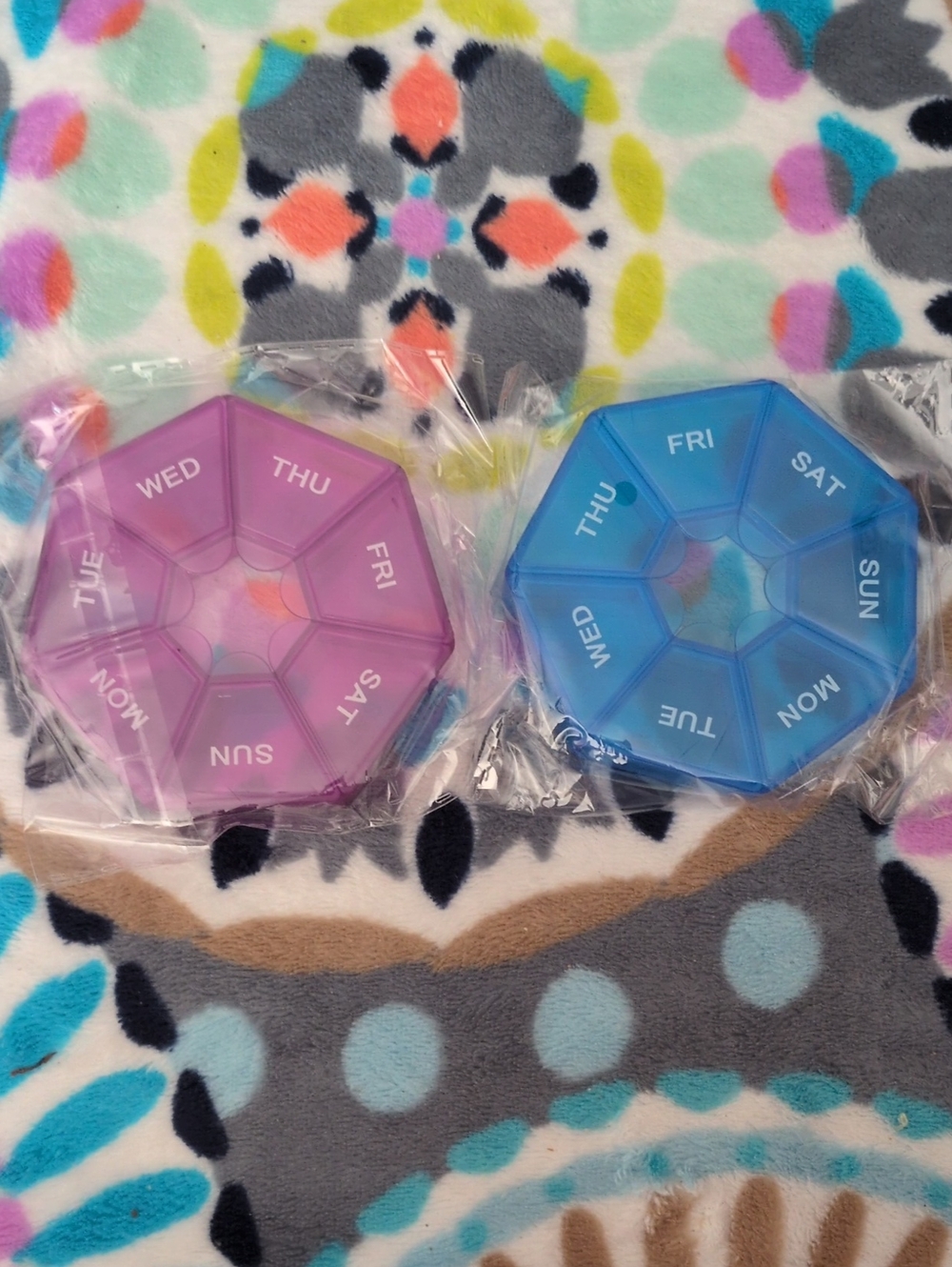 Weekly Pill Organizer (1)